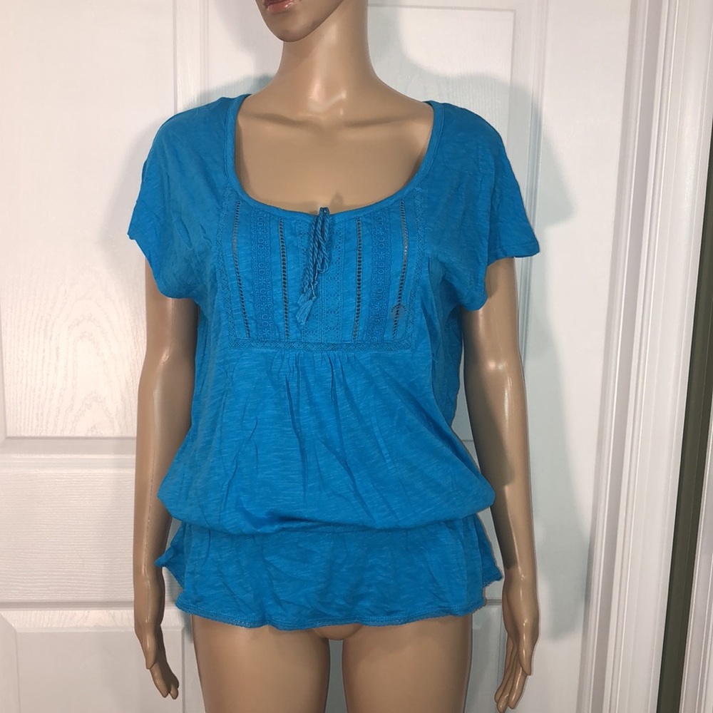 Aeropostale Blue Top. NWT.  L